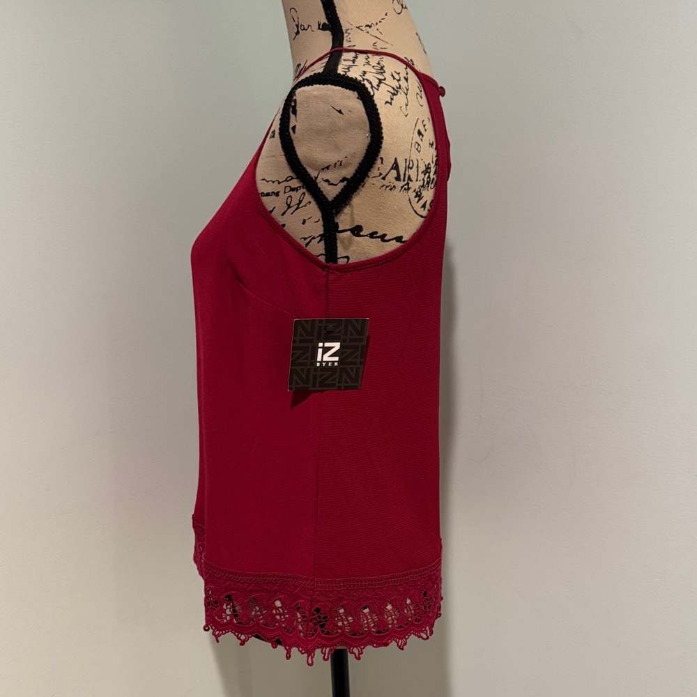 iZ Byer size small Lace-Hem Camisole Tank Top - Picture 3 of 5